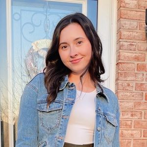 Meet your Posher, Kaitlyn